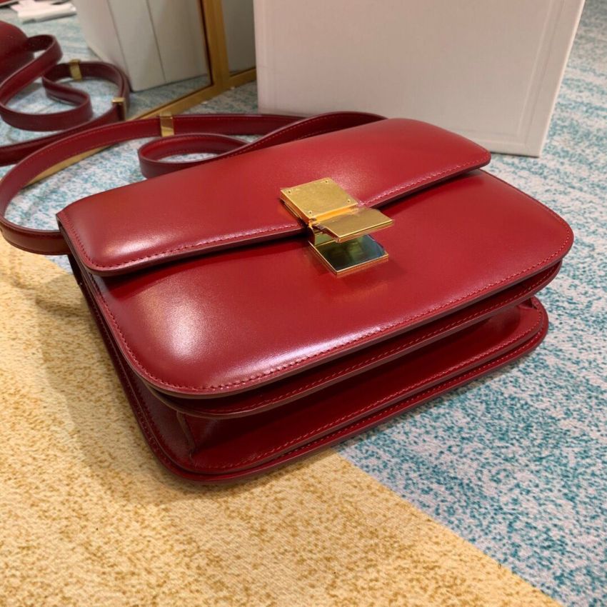 Ce1i*e Classic Box calfskin Shoulder Bag