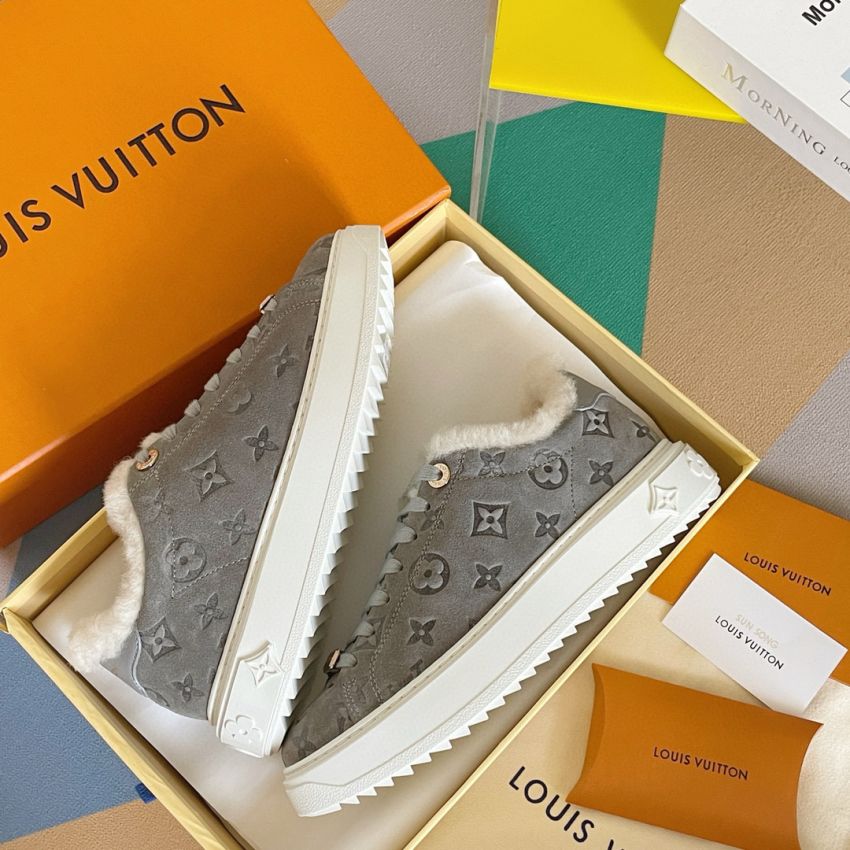 LV Time Out Shirling sneaker,  Size 35-41