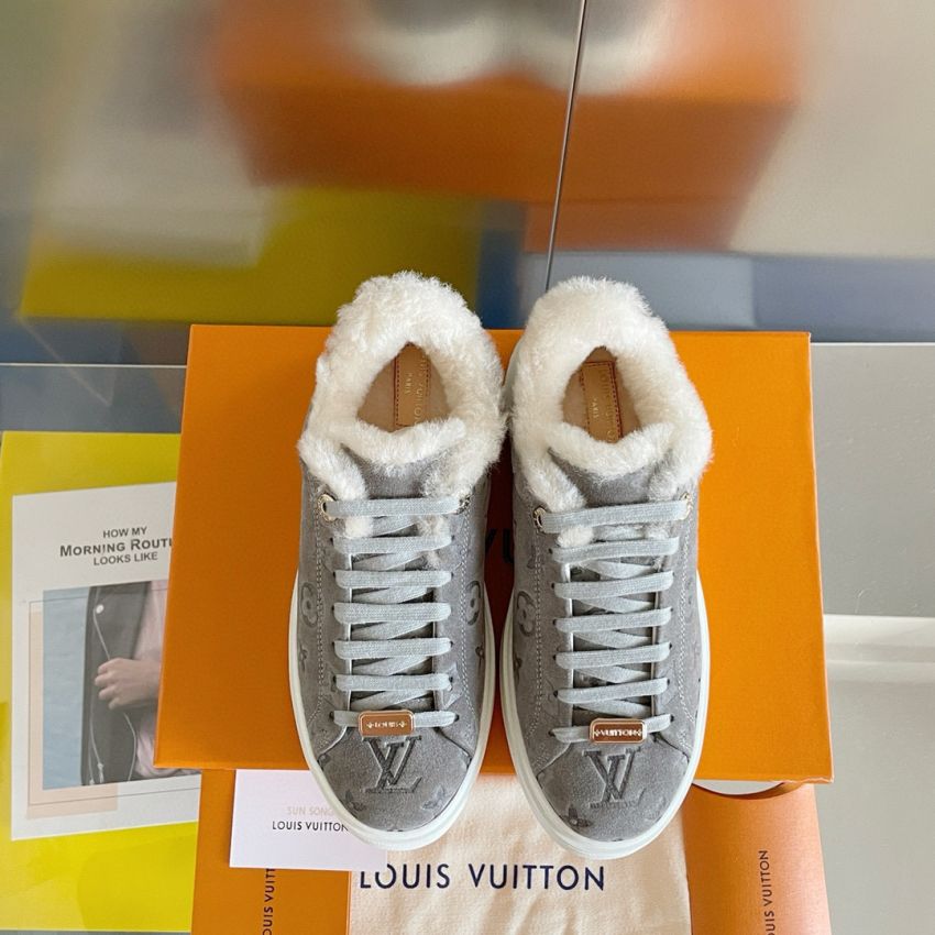 LV Time Out Shirling sneaker,  Size 35-41