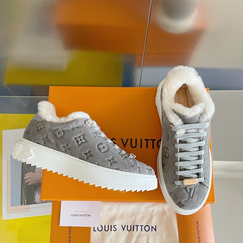 LV Time Out Shirling sneaker,  Size 35-41