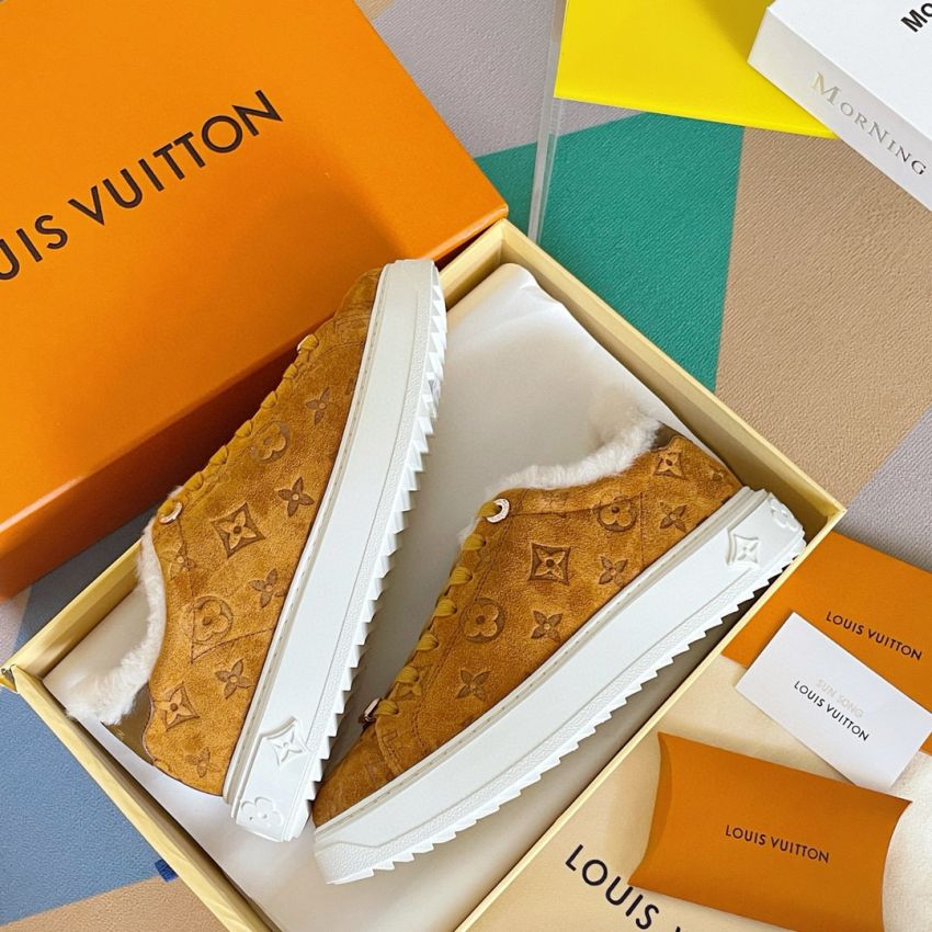 LV Time Out Shirling sneaker,  Size 35-41