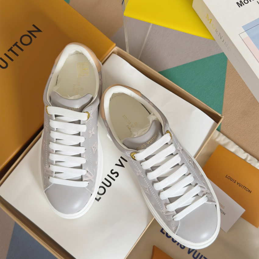 LV Time Out sneaker,  Size 35-41