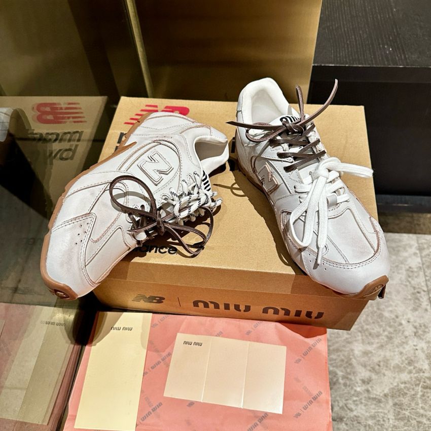 New Balance X Miu Miu Sneaker