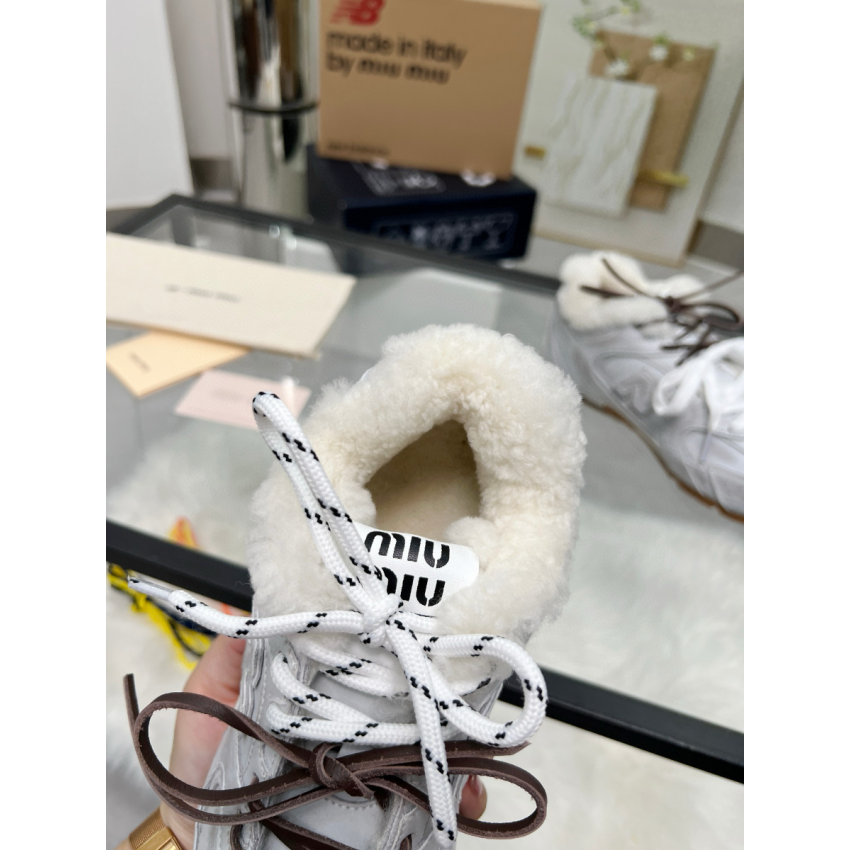 New Balance X Miu Miu Sneaker