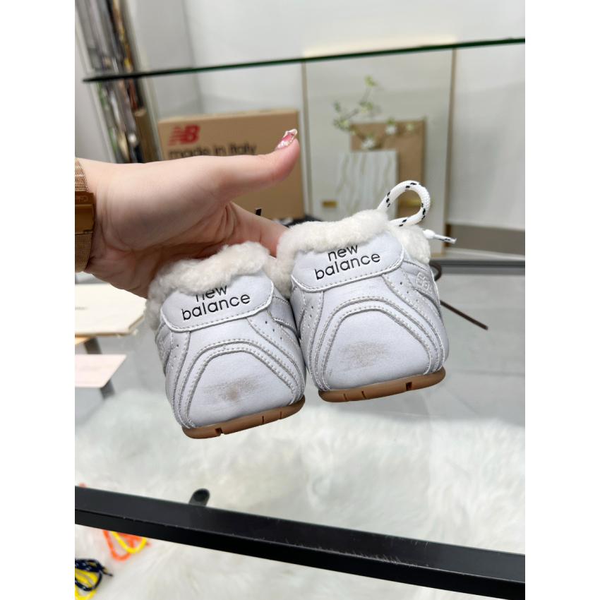 New Balance X Miu Miu Sneaker