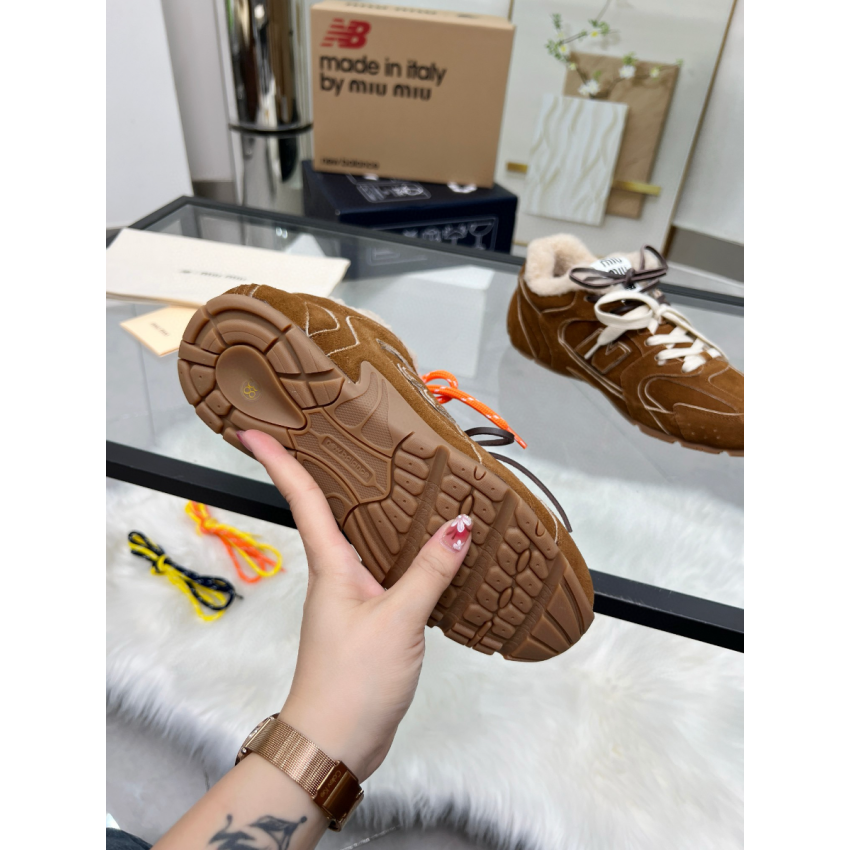 New Balance X Miu Miu Sneaker
