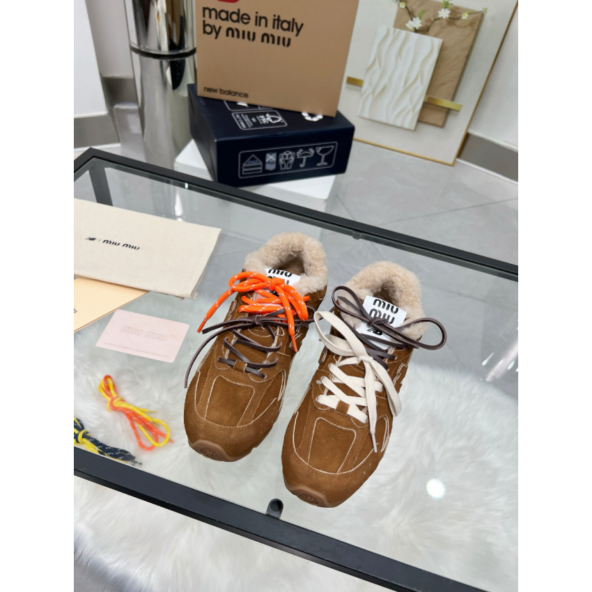 New Balance X Miu Miu Sneaker