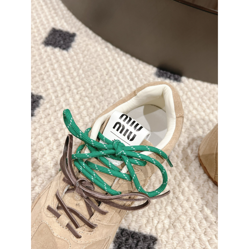 New Balance X Miu Miu Sneaker