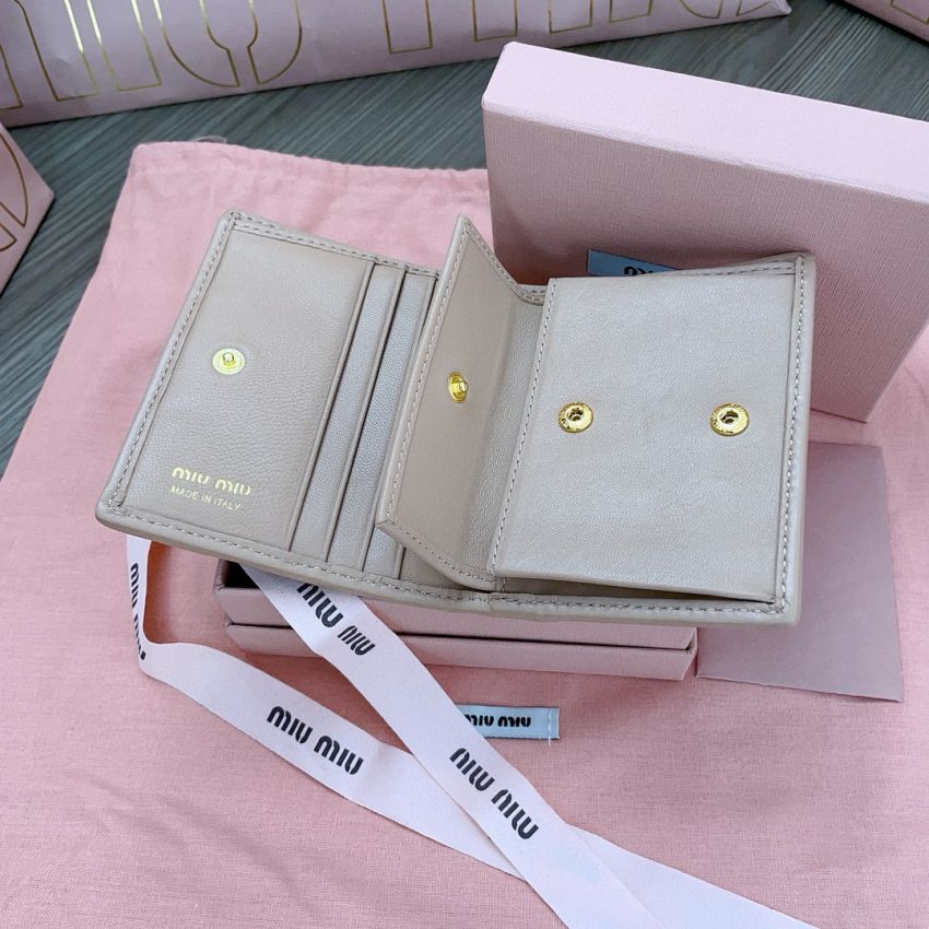 Miu miu Small matelassé nappa leather wallet