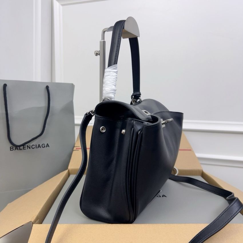 Ba1en*iaga Rodeo Small Handbag- Black