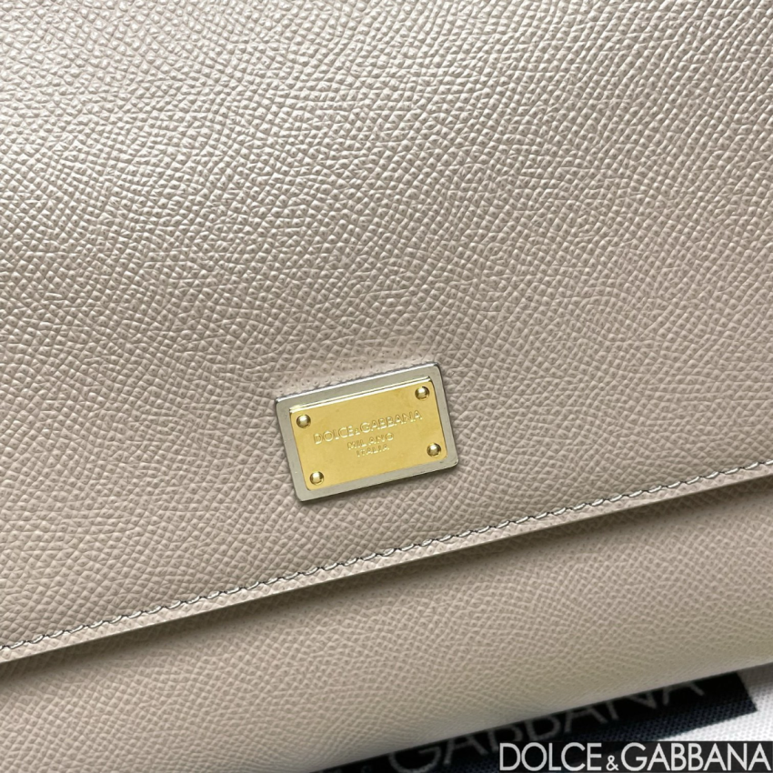 Dolce Gabbana Large Sicily Handbag in Dauphine leather-Grey