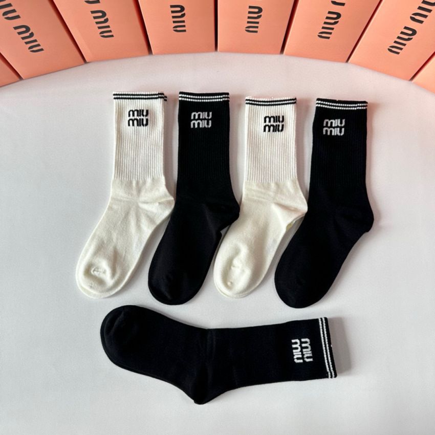 Miu Miu socks ( 5 pairs)