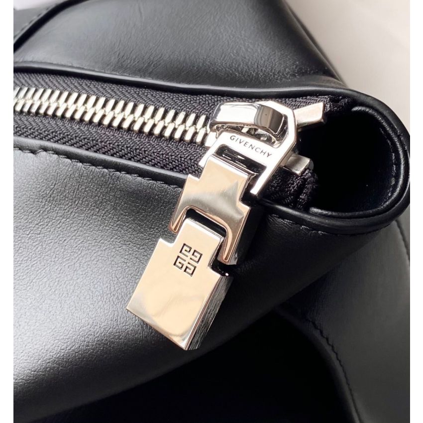 Givenchy Antigona Lock Soft Tote
