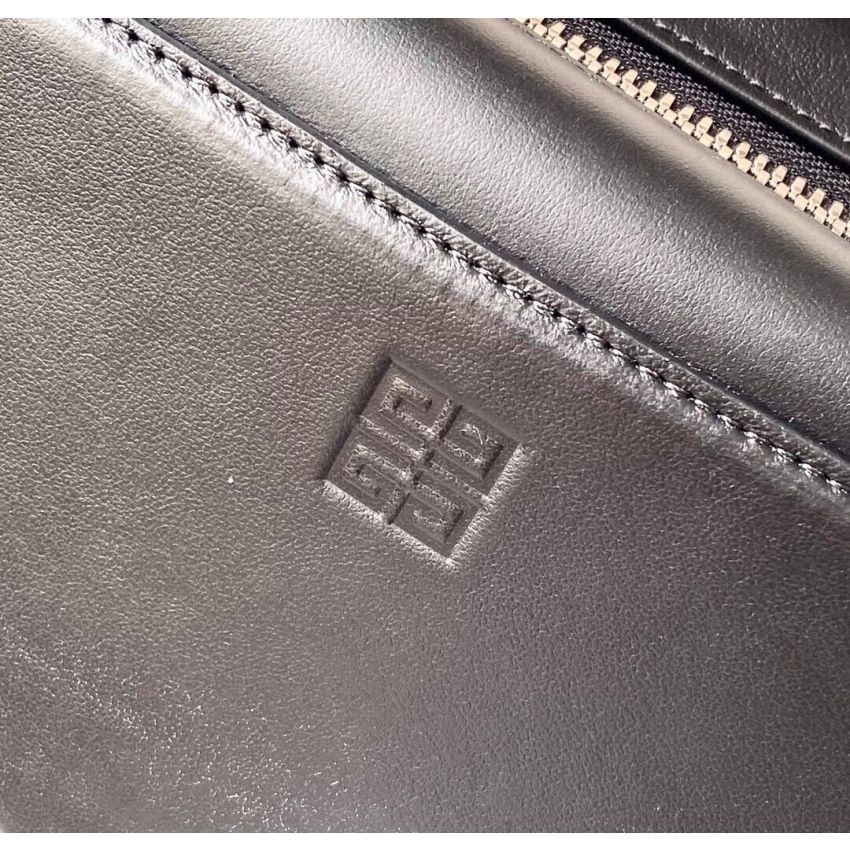 Givenchy Antigona Lock Soft Tote