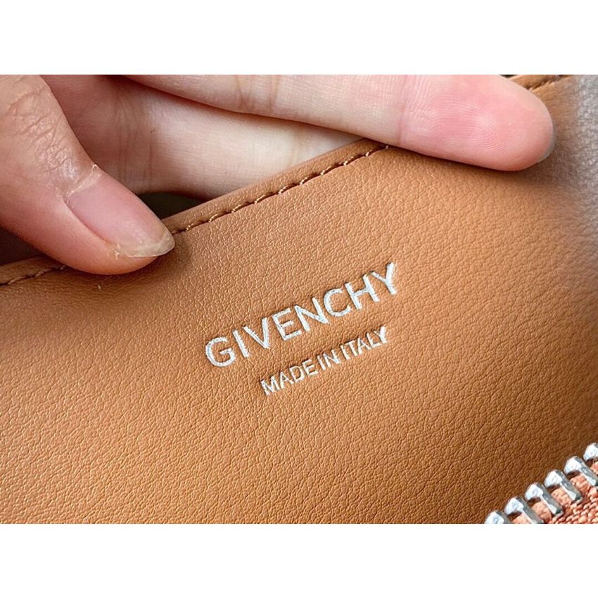 Givenchy Antigona Lock Soft Tote