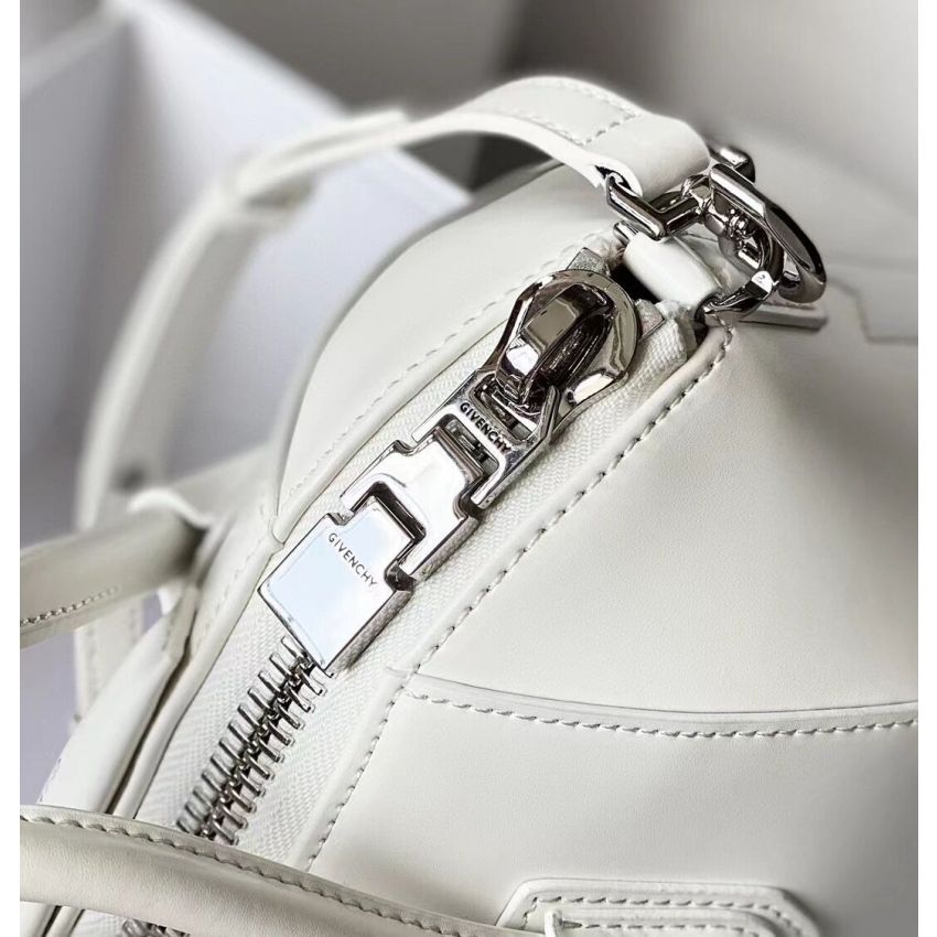 Givenchy Small Antigona Tote