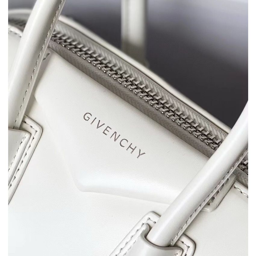 Givenchy Small Antigona Tote