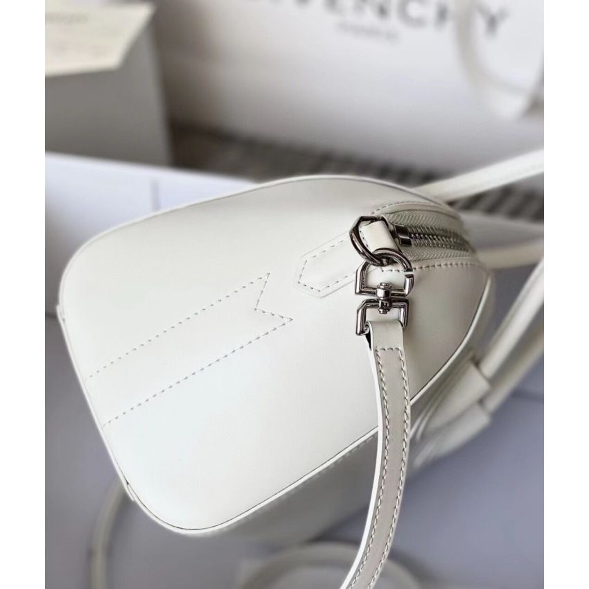 Givenchy Small Antigona Tote
