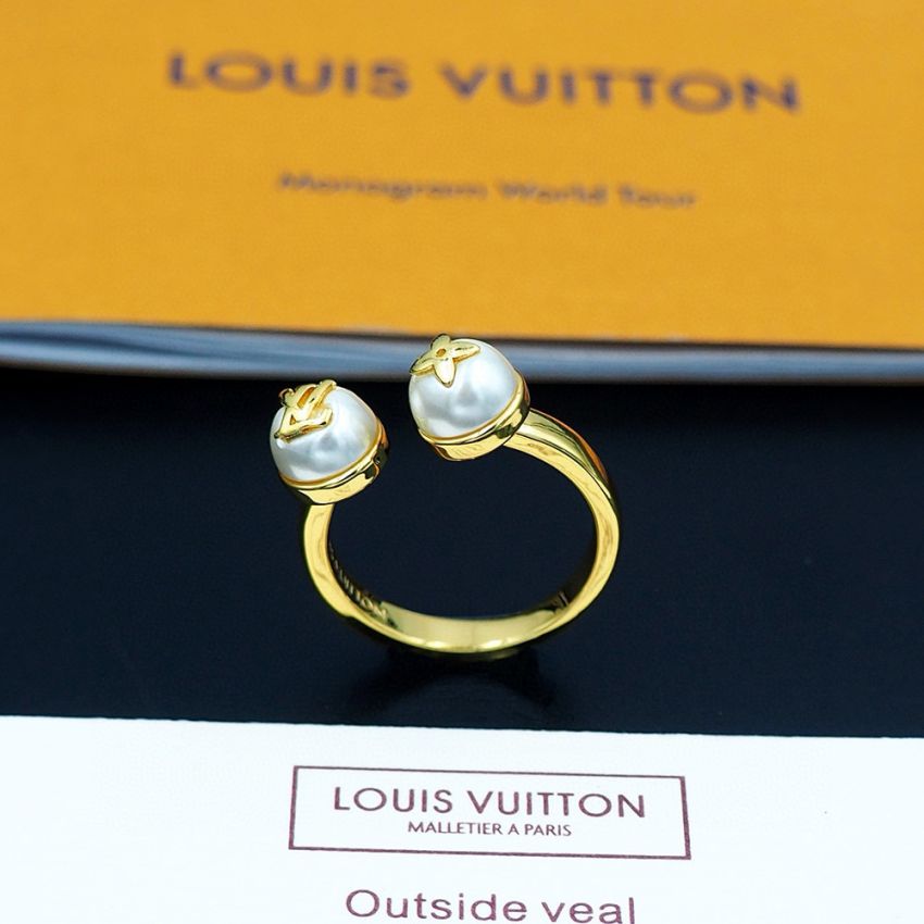 LV Ring