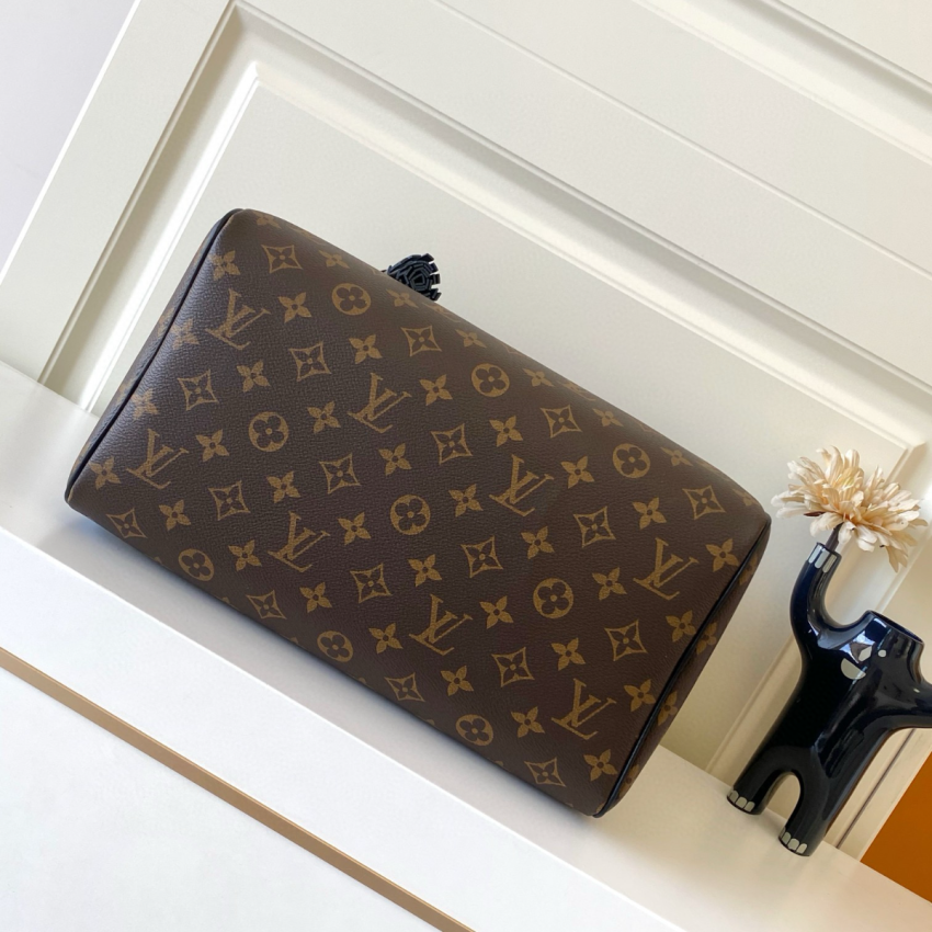 M12243 Speedy Soft 30 Dark