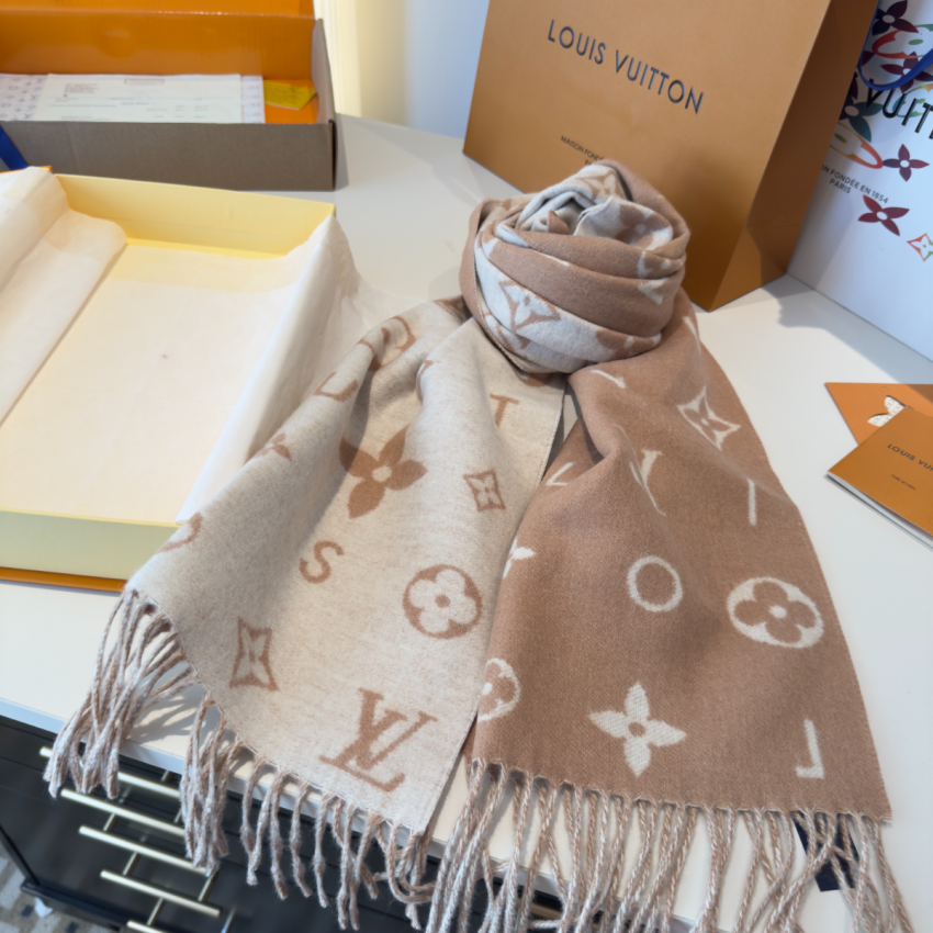LV Reykjavik 2.0 Scarf
