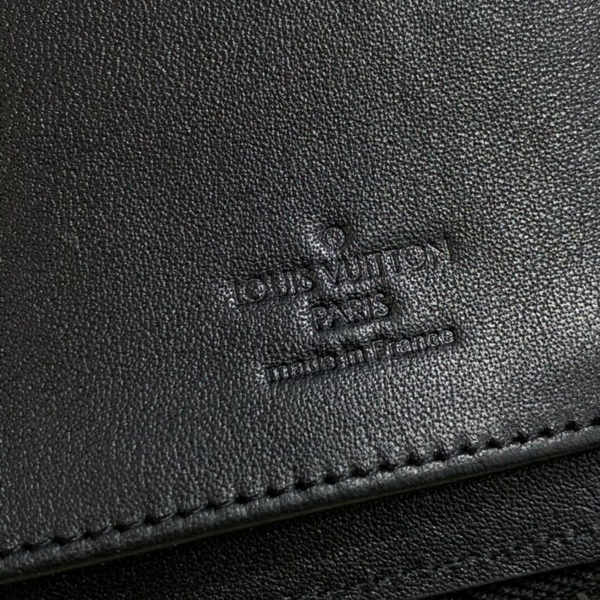 N63548  Zippy Wallet Vertical